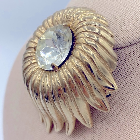 Vintage Large Signed BOBLEY Gold Tone Brooch With Large Clear Rhinestone Center - Picture 6 of 8